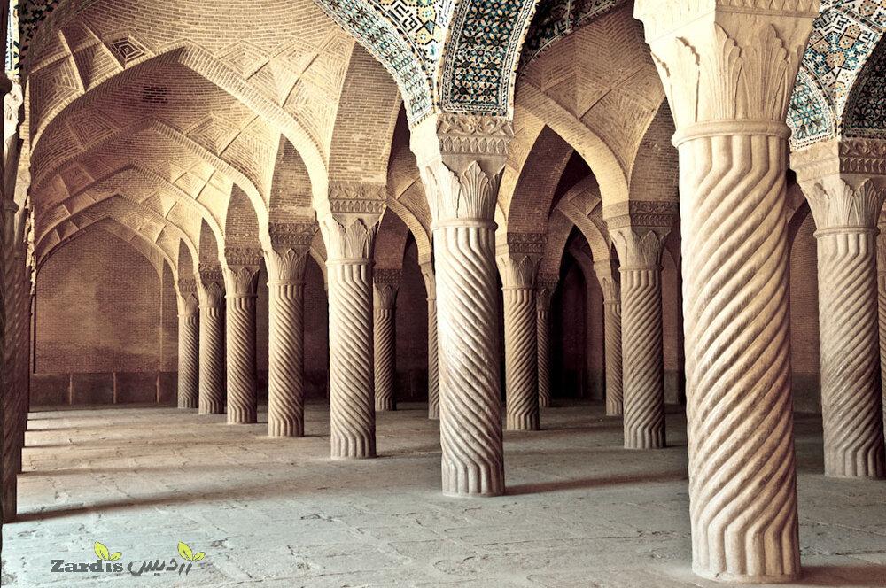 معماری مسجد وکیل شیراز بررسی هنری می شود_thumbnail