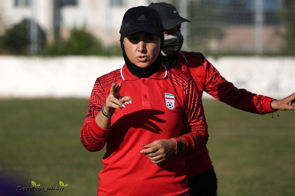 Iran’s women football team coach Irandoost not happy with preparation_thumbnail