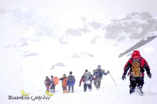 نجات کوهنوردان گرفتار کولاک در ارتفاعات شاهو_thumbnail