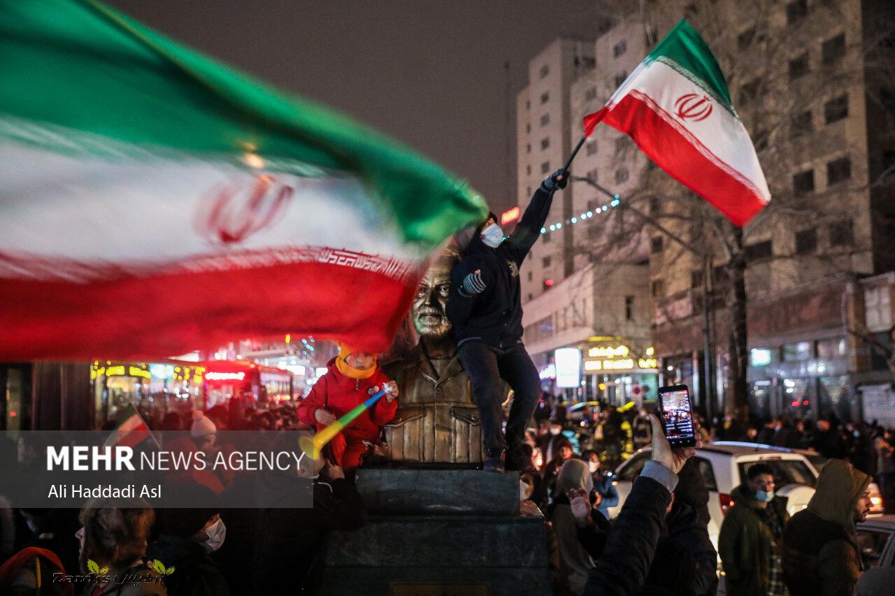 Happiness of Tehraners on victory of Iran Nat’l FootballTeam_thumbnail