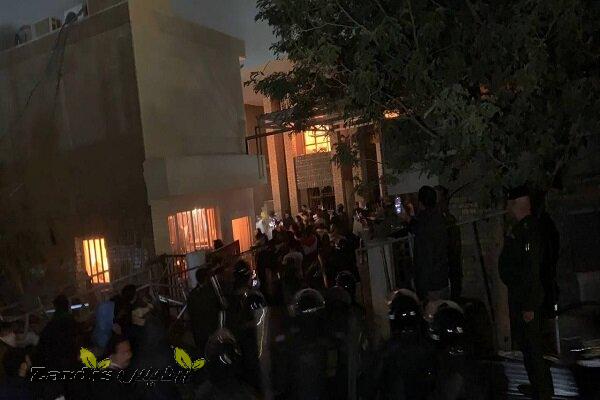 به آتش کشیدن مقر حزب دموکرات کردستان عراق در بغداد_thumbnail