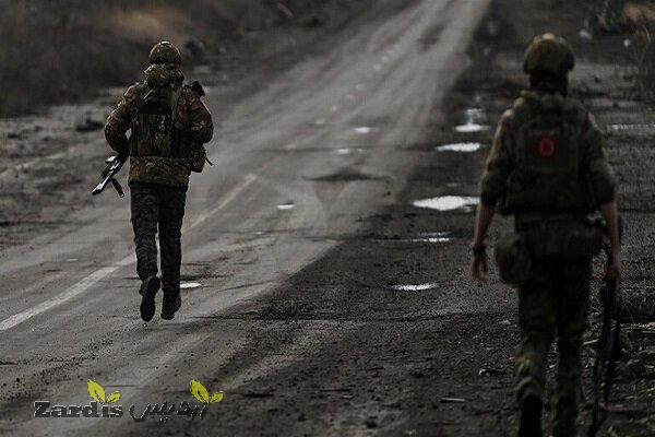 نظامیان اوکراینی به دنبال مهمات عمل نکرده روسیه در باتلاق‌ها_thumbnail