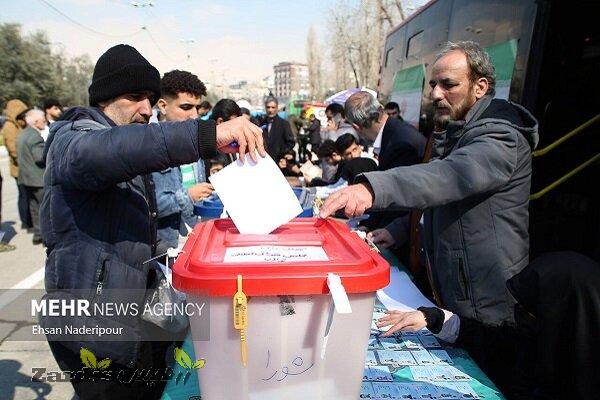 Polls open for parliamentary elections runoff across Iran_thumbnail