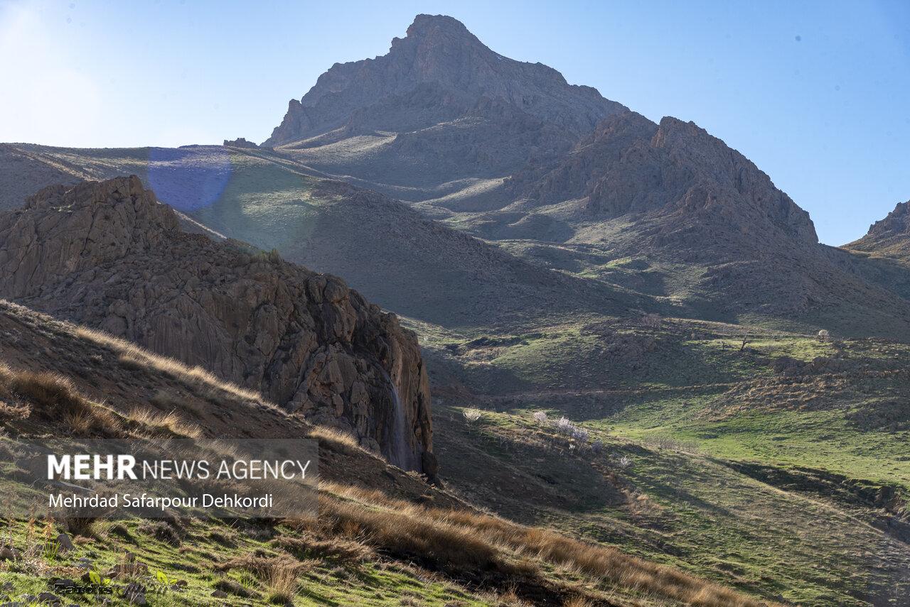 ‘Mayak Spring’ in southeast Iran_thumbnail