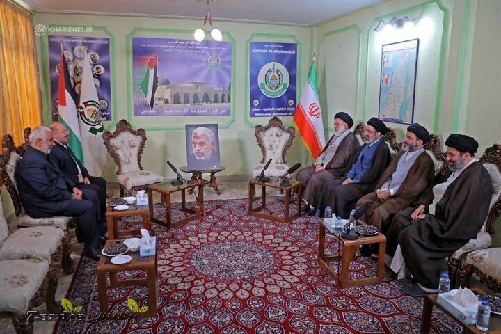 Leader’s sons visit Hamas Office in Tehran_thumbnail