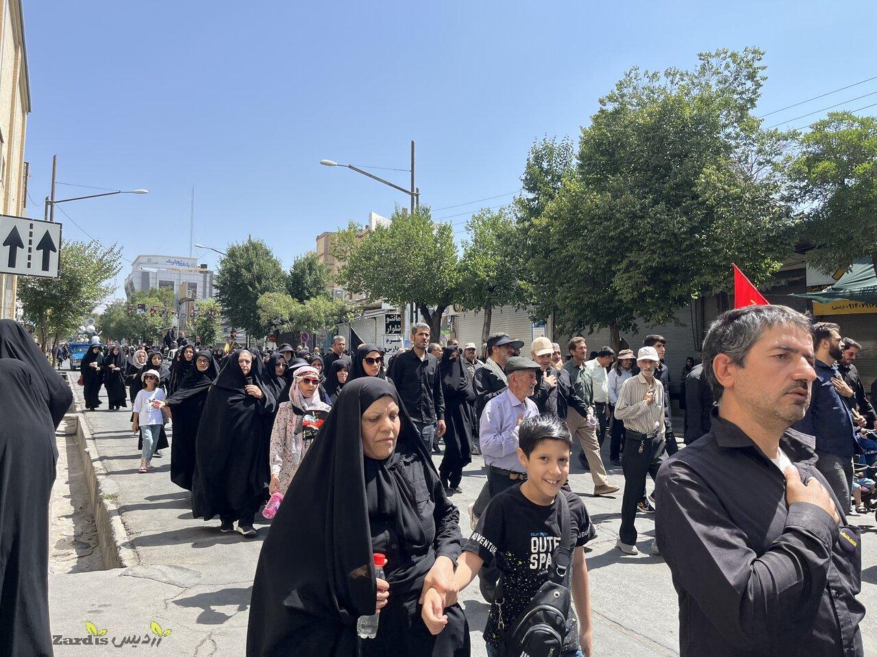 راهپیمایی جاماندگان اربعین حسینی در شهرکرد برگزار شد_thumbnail