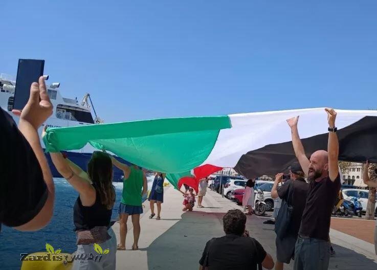 ادامه مخالفت یونانی‌ها با ورود گردشگران صهیونیست+فیلم_thumbnail