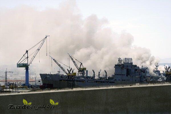 US Navy ship catches fire at allied port_thumbnail