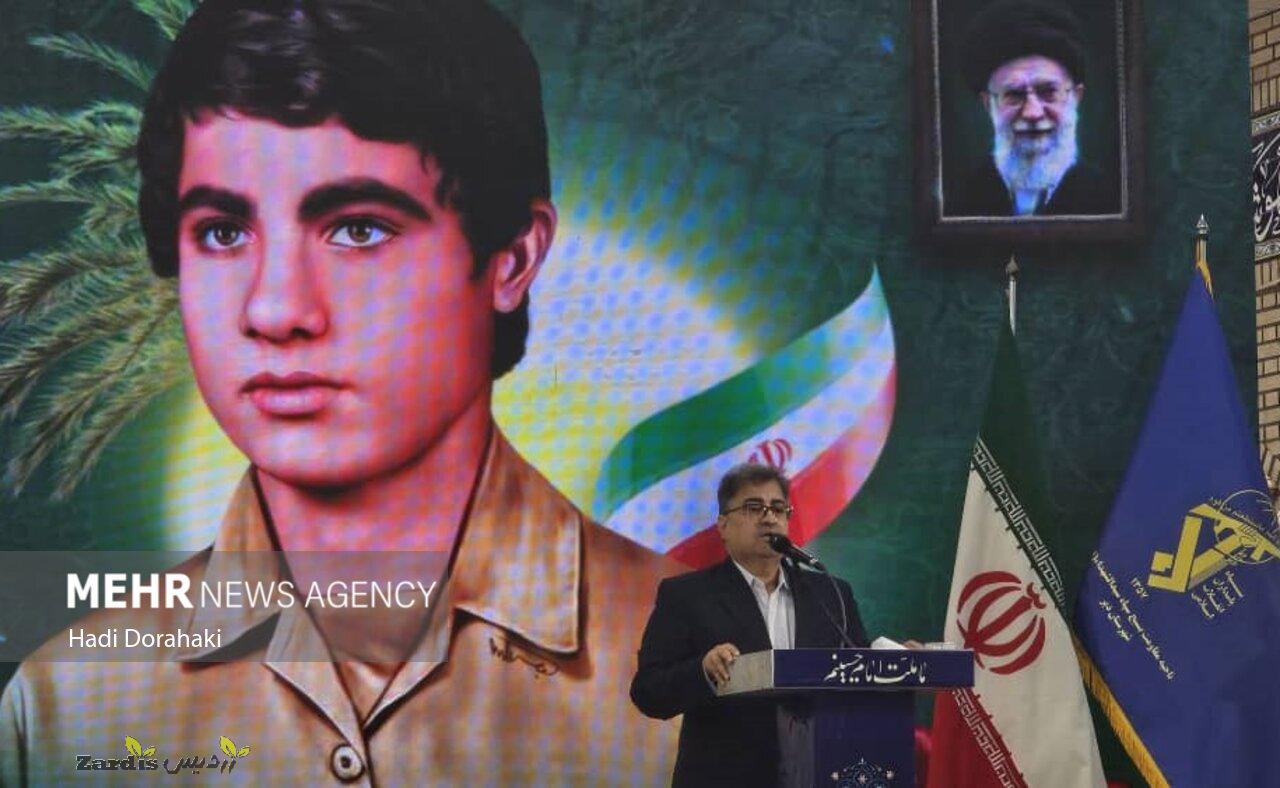 مدیرکل آموزش و پرورش بوشهر: دانش‌آموزان امروز ادامه دهنده
راه شهدا هست_thumbnail