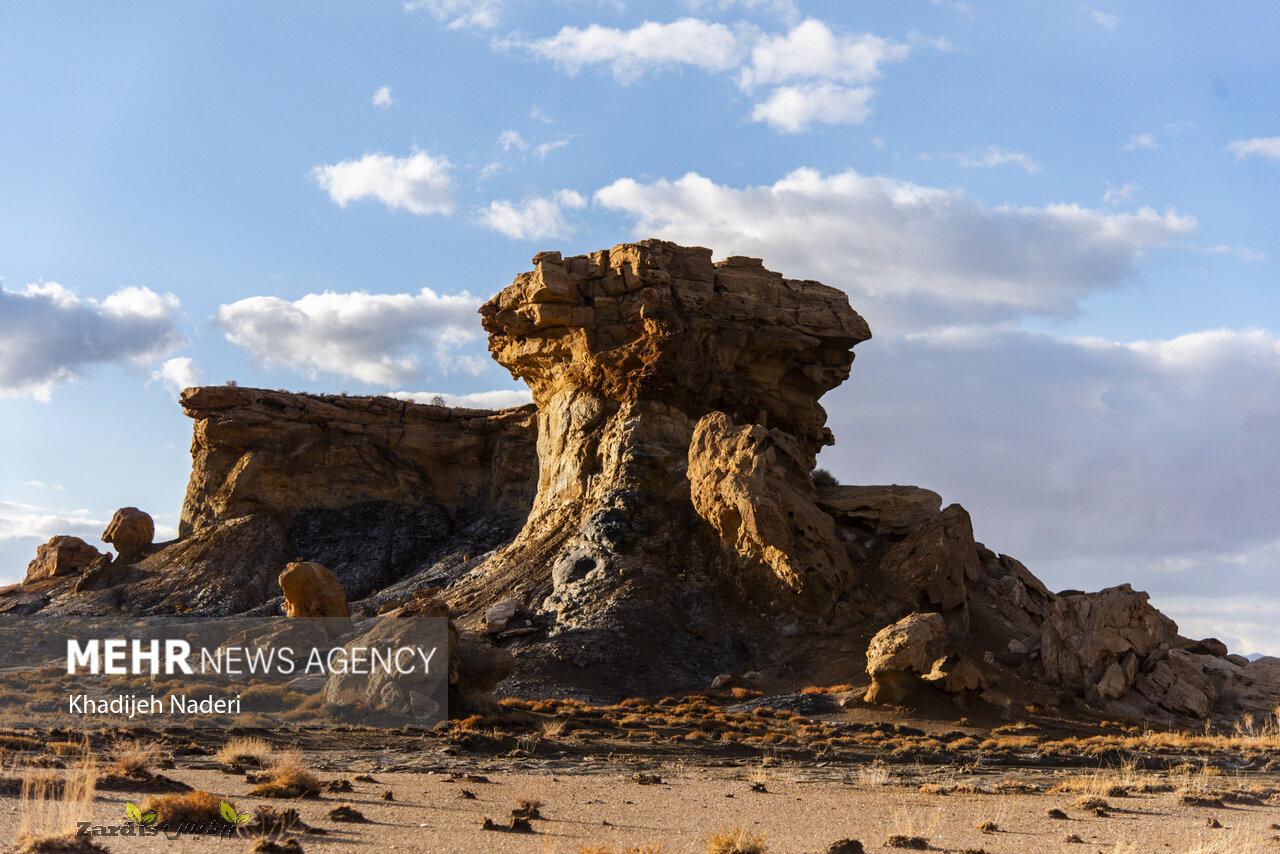 تخت سرخ و دره دوزخی؛ دو نگین طبیعت بکر روستای حسن رباط_thumbnail