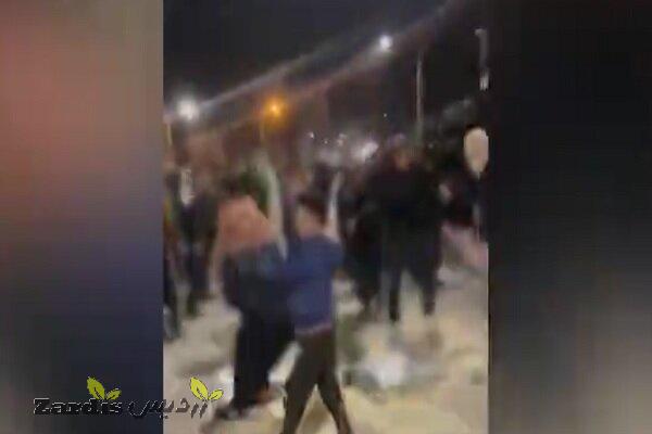 Rioters ransack store in Abdanan, Ilam province_thumbnail