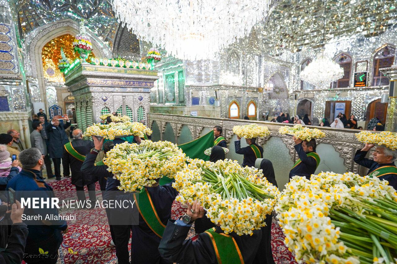 حال و هوای حرم شاهچراغ در شب میلاد حضرت عباس (ع)_thumbnail