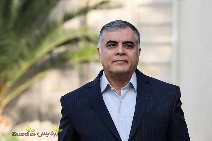 پاک نژاد: وزارت نفت در دفاع از منافع ملی ذرهای کوتاه نخواهد
آمد _thumbnail