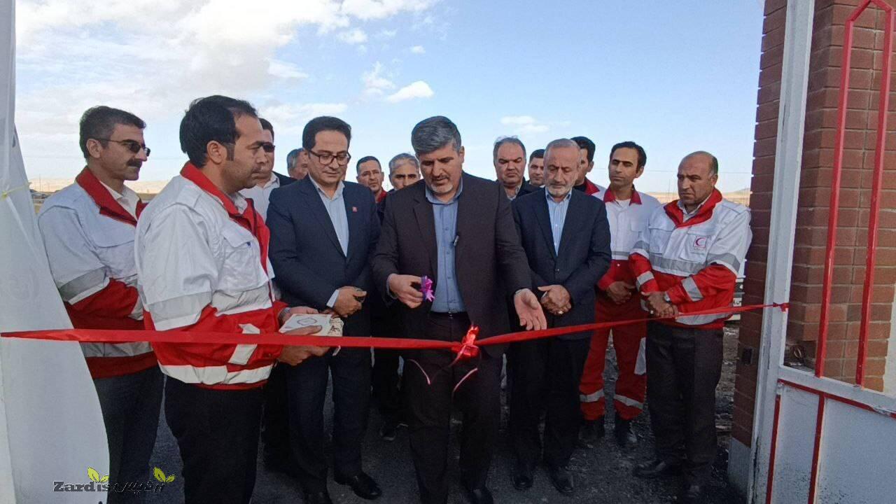 پایگاه امداد و نجات بین‌شهری وینسار در کردستان افتتاح
شد_thumbnail