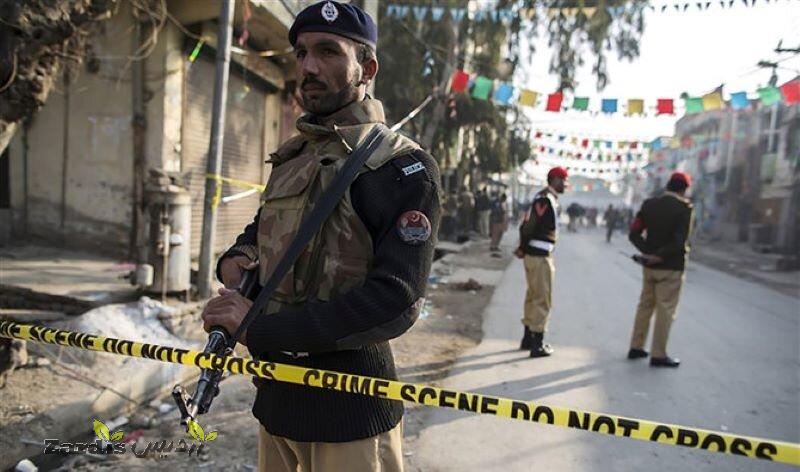 Police officer among 7 killed in gun attack in NW
Pakistan_thumbnail